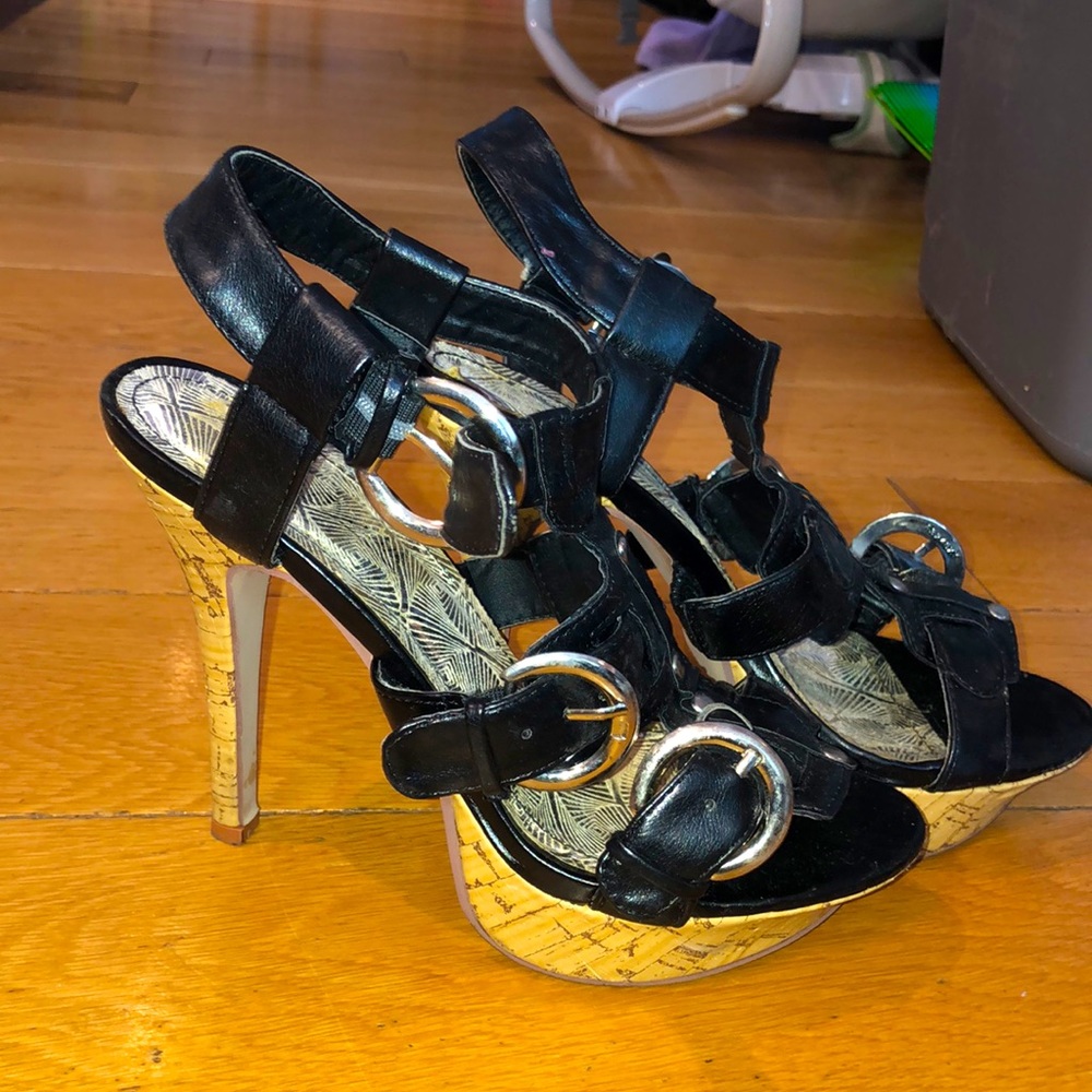 Super cute cork heels with buckles size 6